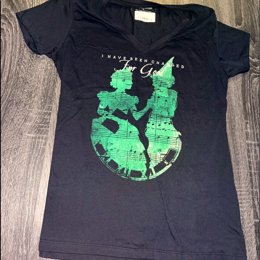 Authentic wicked broadway merch t shirt XL